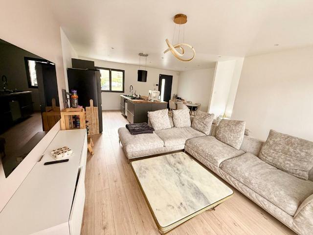 Maison 5 pièces 159 m²