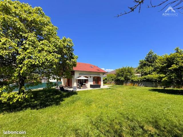 Maison 5 pièces 159 m²