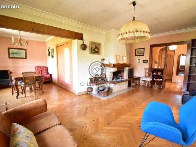 Maison 5 pièces 159 m²