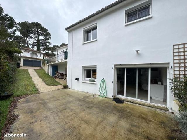 Maison 5 pièces 159 m²