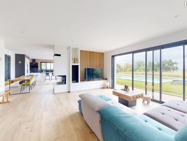Maison 5 pièces 159 m²