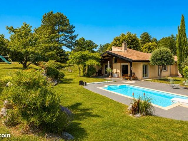 Maison 5 pièces 150 m²