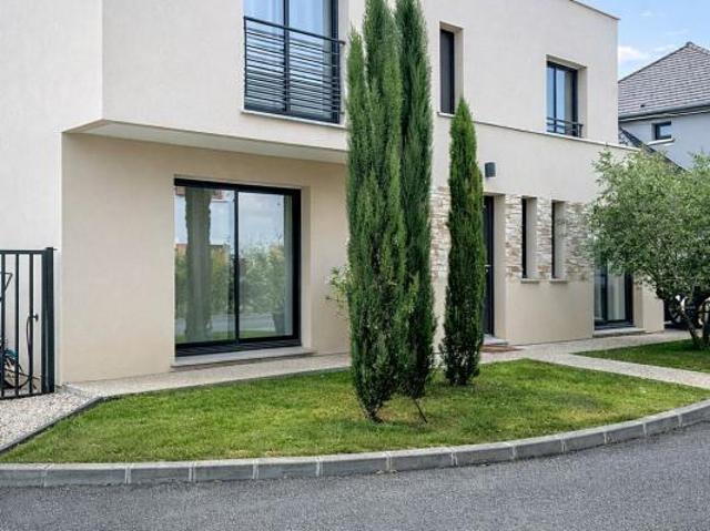 Maison 5 pièces 150 m²