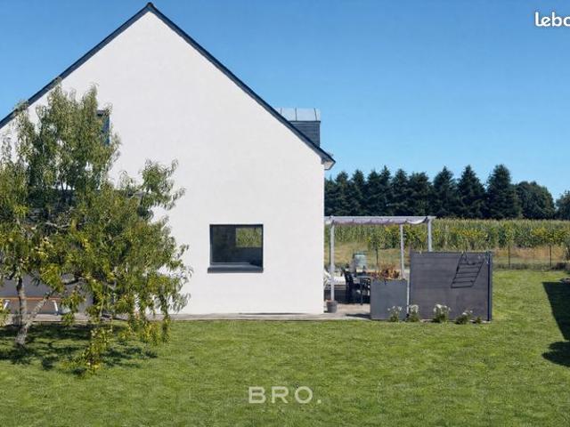 Maison 5 pièces 150 m²