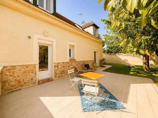 Maison 5 pièces 150 m²