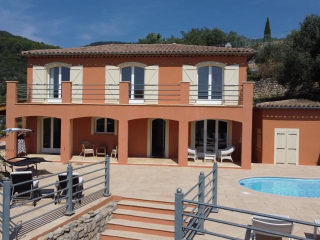 Maison 5 pièces 150 m²