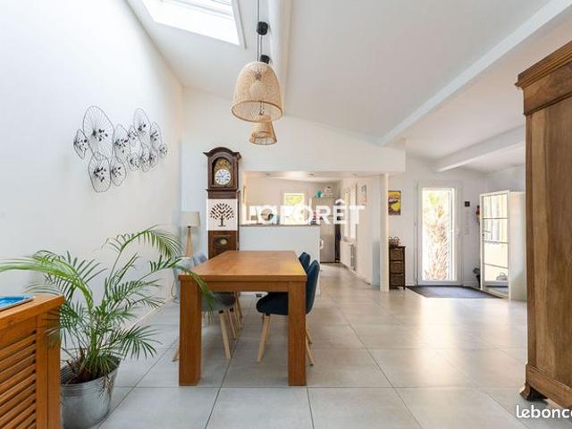 Maison 5 pièces 150 m²