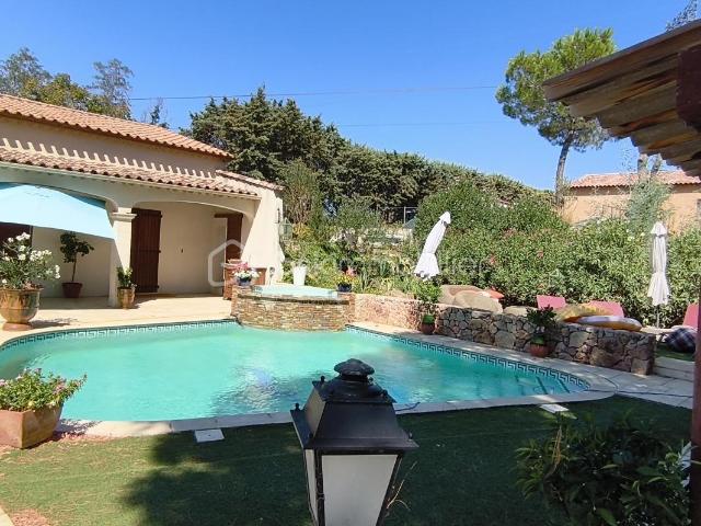 Maison 7 pièces 200 m²