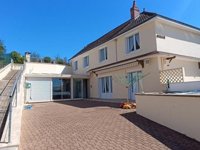Maison 5 pièces 150 m²