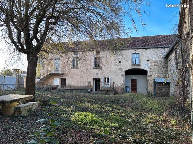 Maison 5 pièces 150 m²