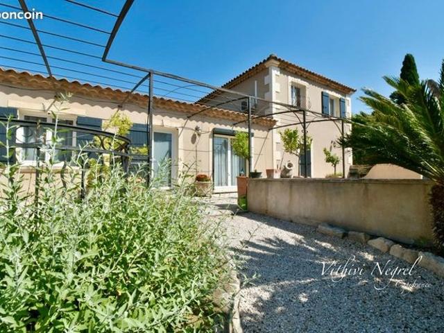 Maison 5 pièces 150 m²