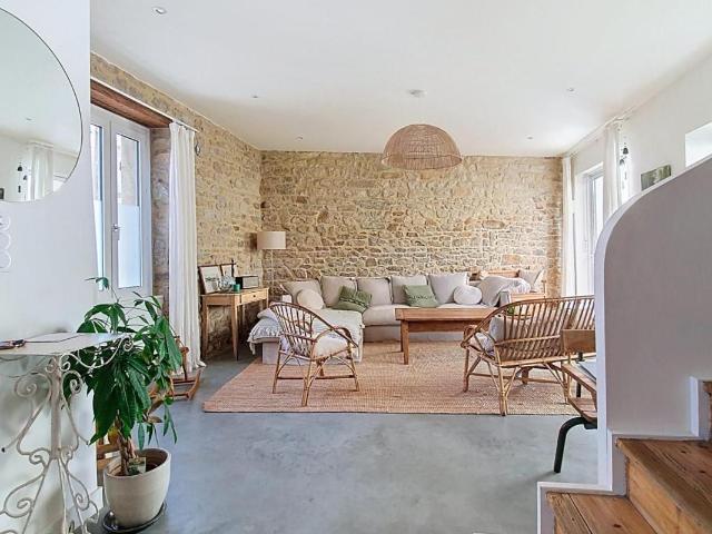 Maison 5 pièces 150 m²