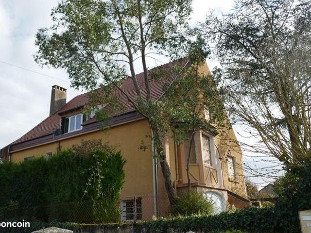 Maison 5 pièces 150 m²