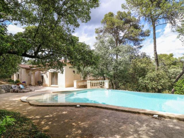 Maison 5 pièces 150 m²