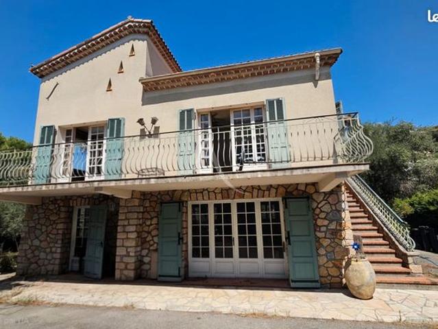 Maison 5 pièces 150 m²