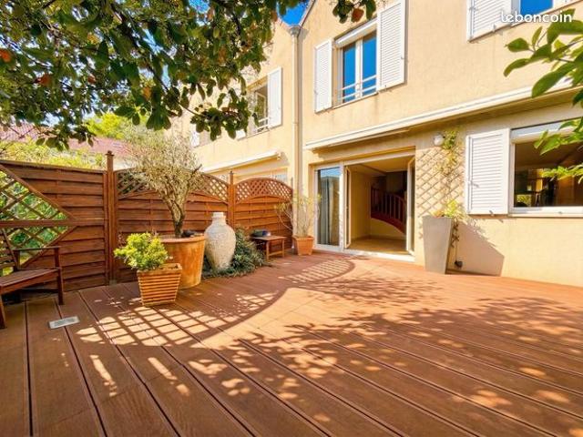 Maison 5 pièces 150 m²