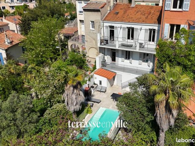 Maison 5 pièces 150 m²