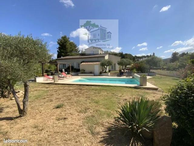 Maison 5 pièces 150 m²