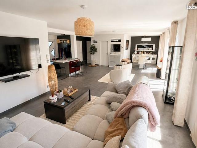 Maison 5 pièces 150 m²