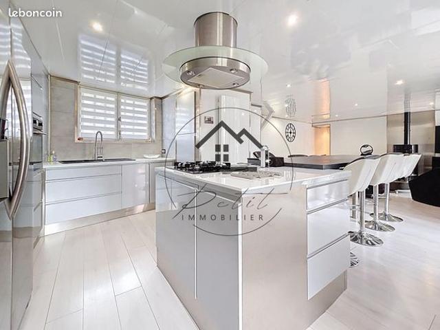 Maison 5 pièces 150 m²