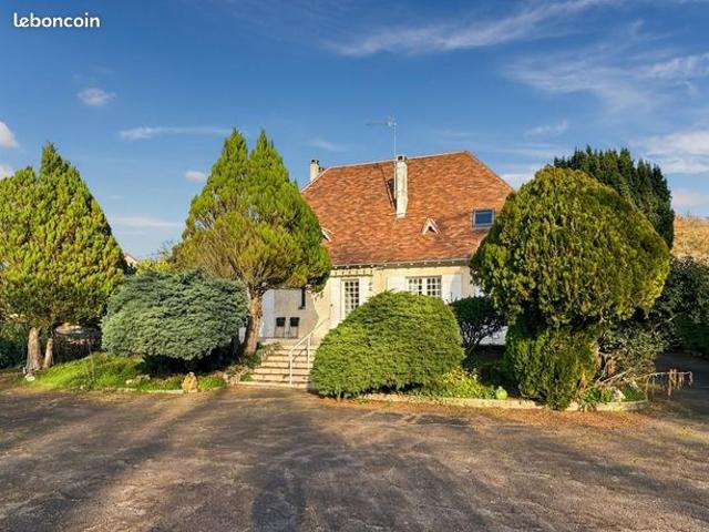 Maison 5 pièces 150 m²