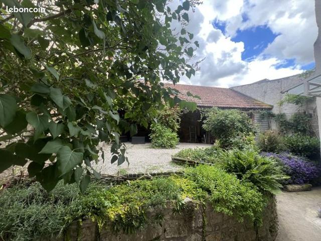 Maison 5 pièces 150 m²