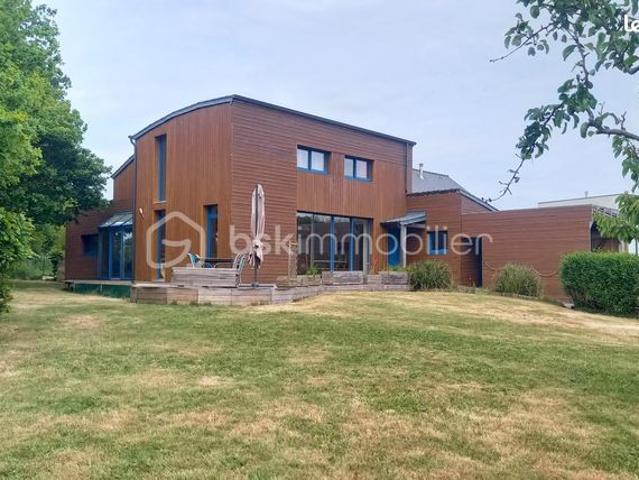 Maison 5 pièces 150 m²