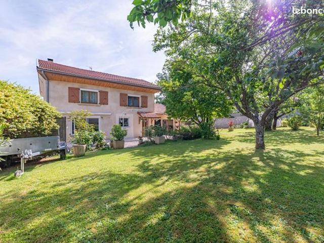 Maison 5 pièces 150 m²