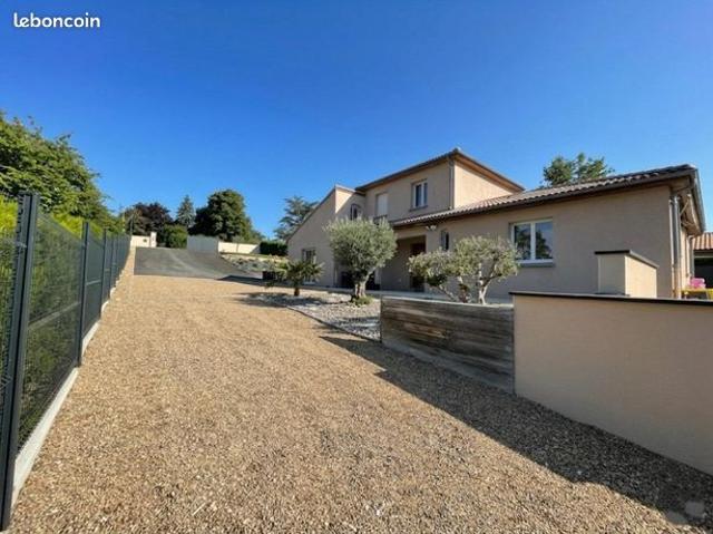Maison 5 pièces 150 m²