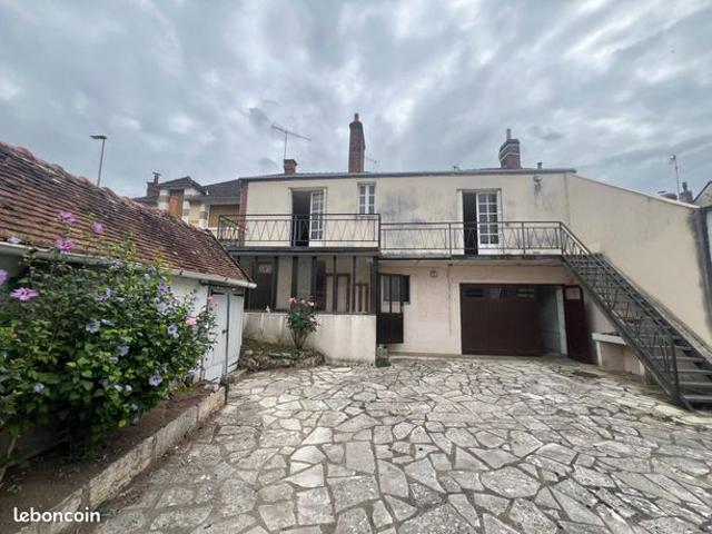 Maison 5 pièces 150 m²