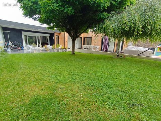Maison 5 pièces 150 m²
