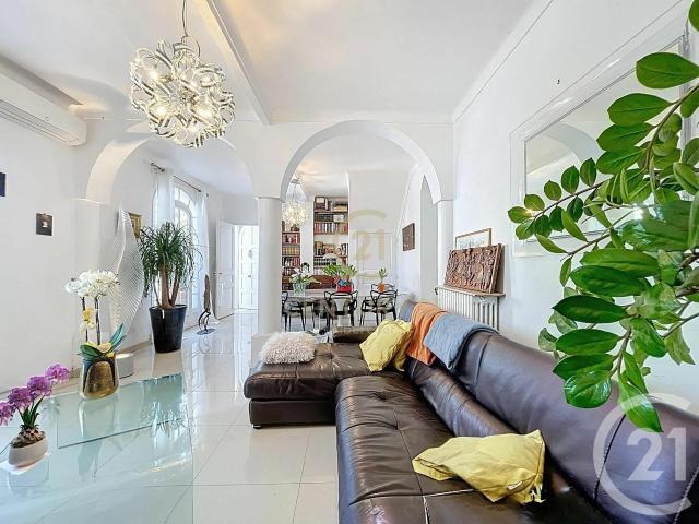 Maison 5 pièces 150 m²