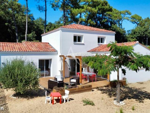 Maison 5 pièces 150 m²