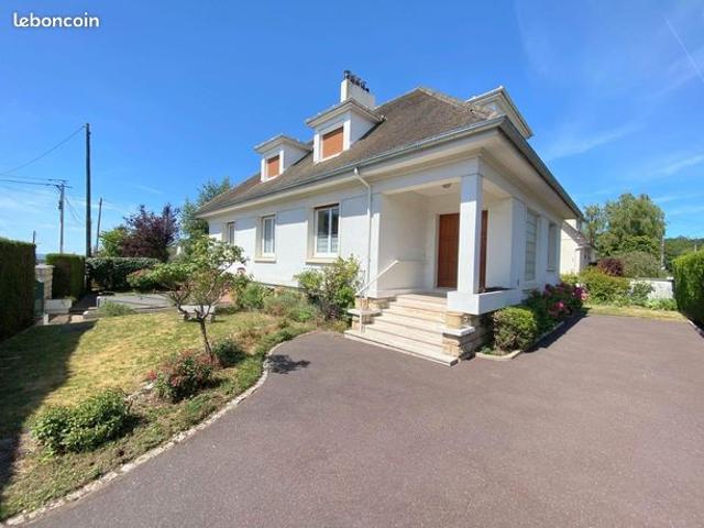 Maison 5 pièces 150 m²