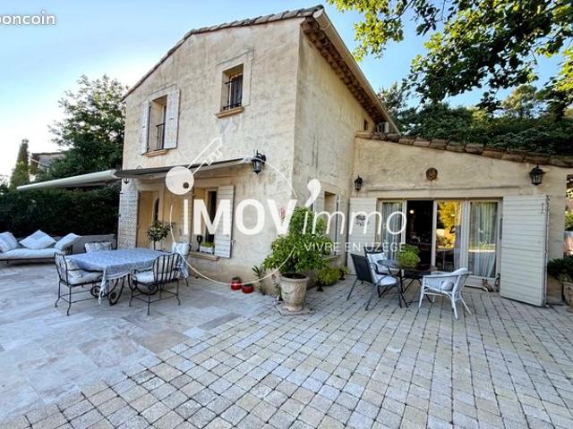 Maison 5 pièces 150 m²