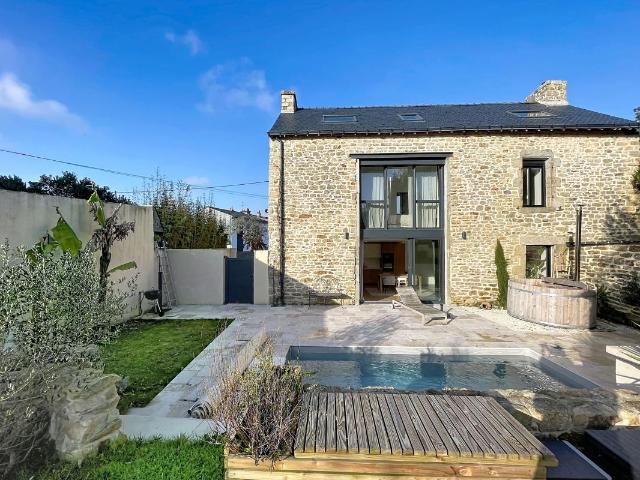 Maison 5 pièces 150 m²