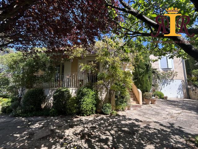 Maison 5 pièces 150 m²