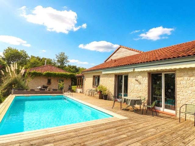 Maison 5 pièces 150 m²