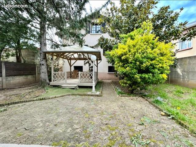 Maison 5 pièces 150 m²