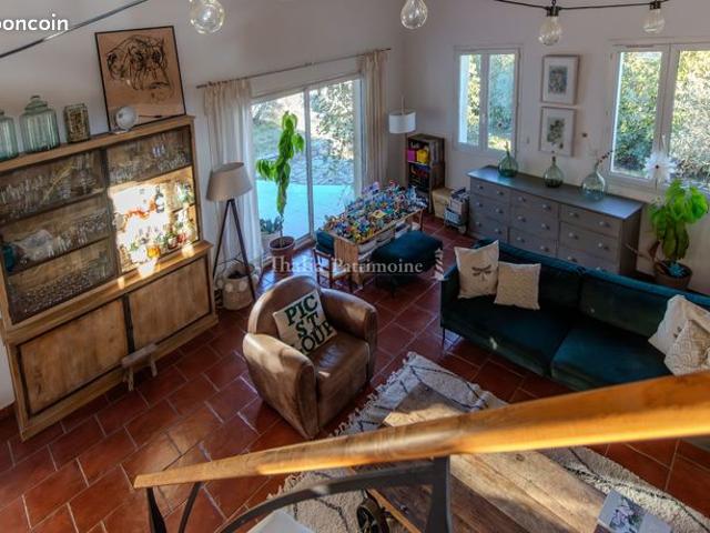 Maison 5 pièces 150 m²