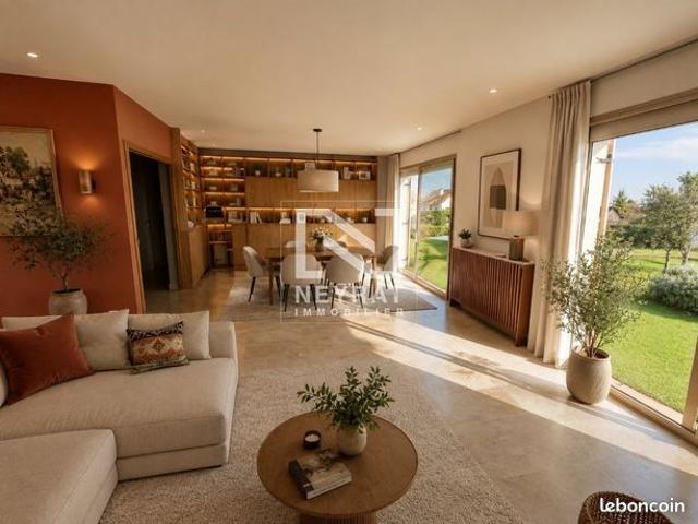Maison 5 pièces 150 m²