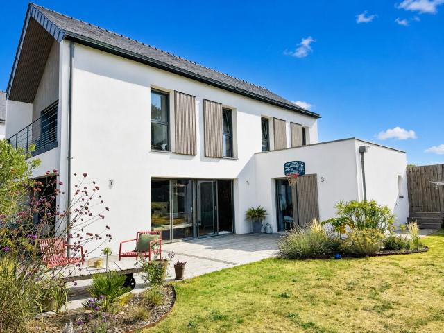Maison 5 pièces 150 m²