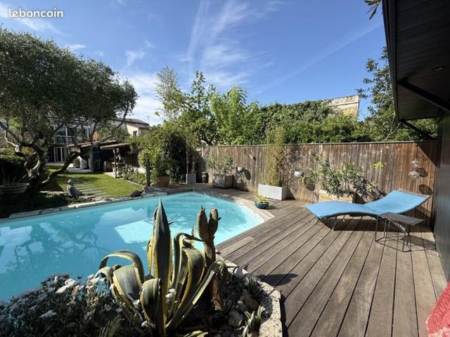 Maison 5 pièces 150 m²