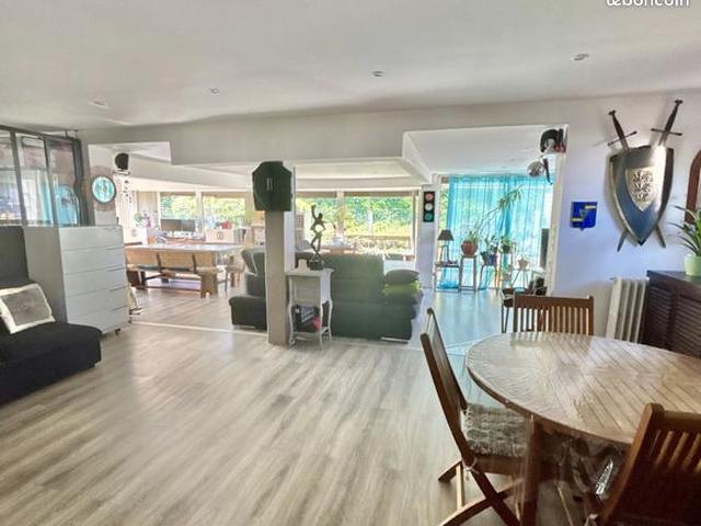 Maison 5 pièces 150 m²