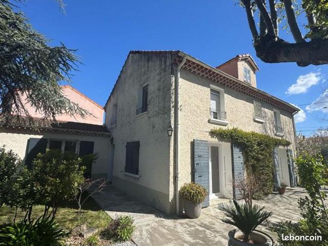 Maison 5 pièces 150 m²