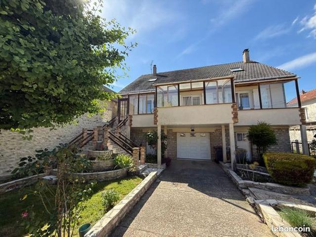 Maison 5 pièces 150 m²