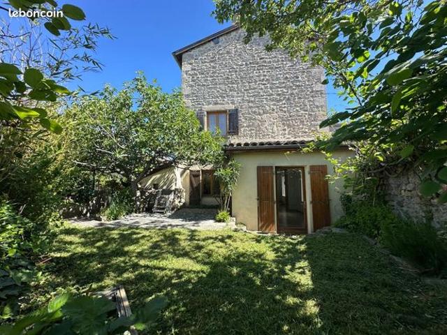 Maison 5 pièces 150 m²