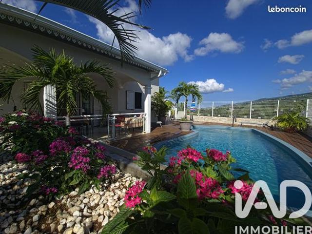 Villa 5 pièces 150 m²