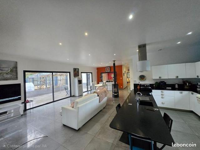 Maison 5 pièces 150 m²