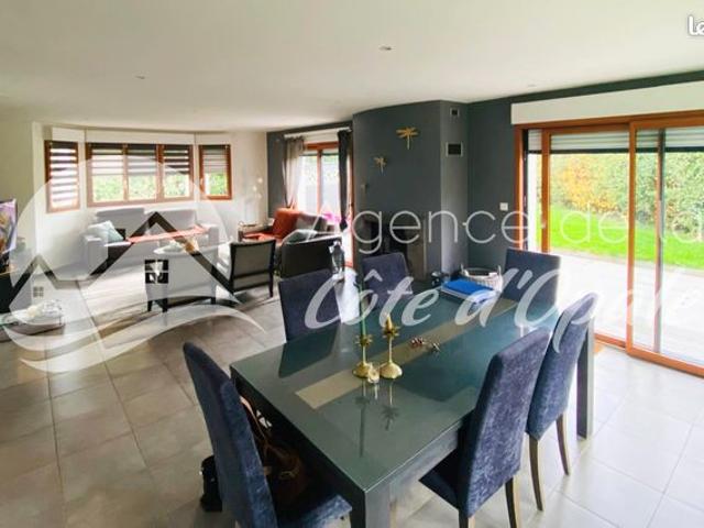 Maison 5 pièces 150 m²